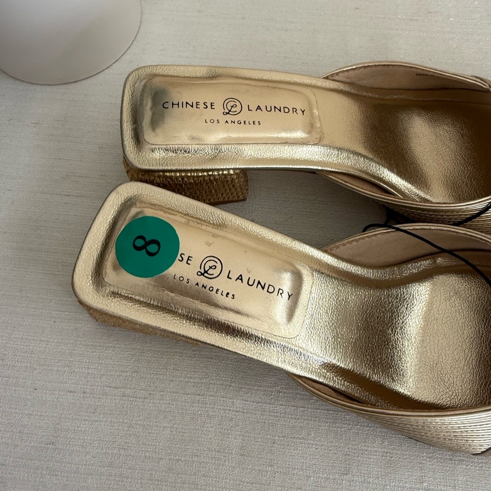 New Chinese Laundry Gold Vegan Block Heel Slide Sandals - Picture 7 of 12